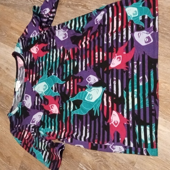 2 LuLaRoe size medium tops - Picture 2 of 3